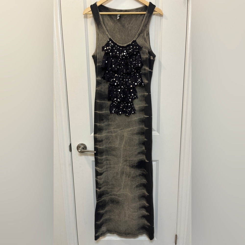 large maxi dress with black sequins and design